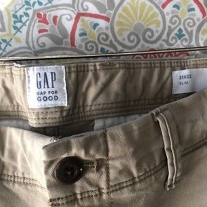 Gap Khakis